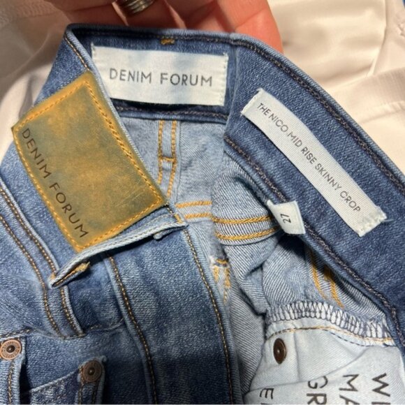 Denim Forum The Nico Mid Rise Skinny Crop Jean - Picture 3 of 6